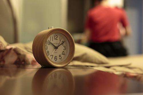 Wooden Alarm Clock Handmade Mute Snooze Nightlight With Luminous
