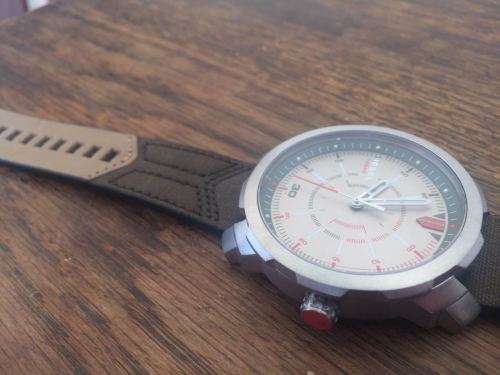 DIESEL DZ1735 MACHINUS QUARTZ MENS WATCH