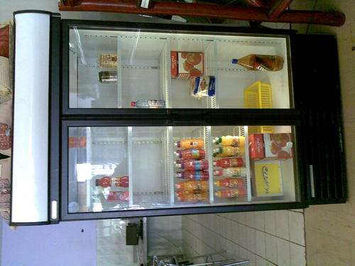 DOUBLE DOOR DISPLAY FRIDGE.