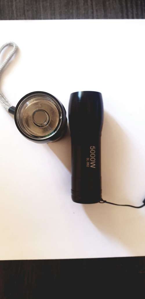 SUPERBRIGHT LED COMPACT TORCH