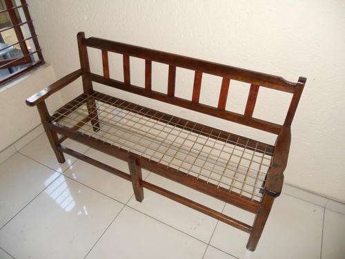 Stunning Africana three- seater riempie bench.No reserve!!!