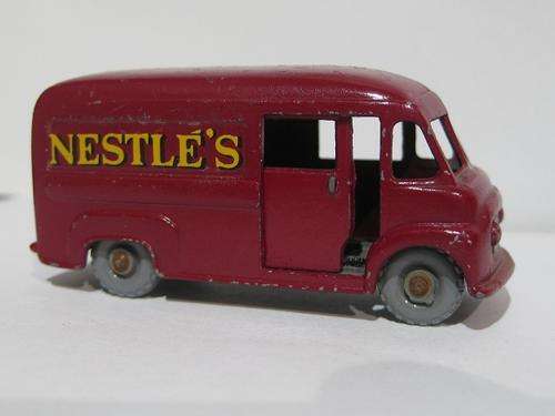 MOKO LESNEY-VINTAGE NESTLE'S COMMER 30 CWT VAN - GREAT CONDITION - grab a bargain!