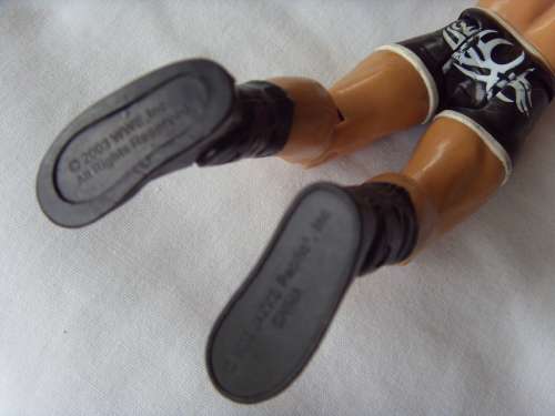 2003 JAKKS WWE ACTION FIGURE