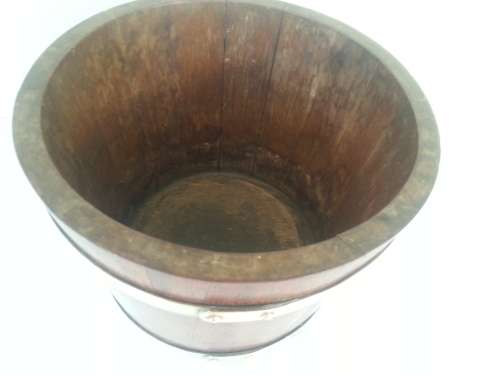 LARGE WOODEN BUCKET WITH BRASS OVERLAYS