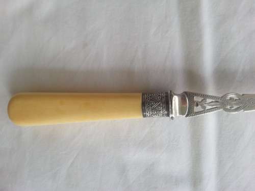 ANTIQUE STILTON SCOOP - ARMY & NAVY CO-OPERATIVE SOCIETY MAKERS MARK