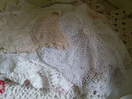 HUGE ASSORTMENT OF VINTAGE DOILIES - 53 ITEMS - all good condition