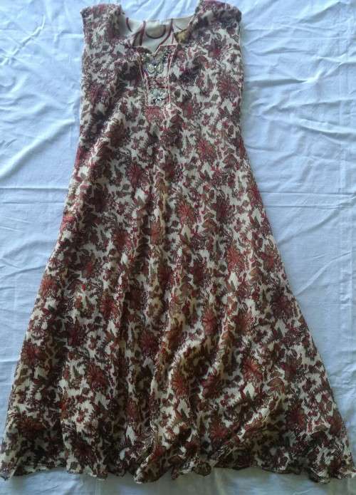 PRE LOVED INDIE/BOHO DRESSES & SCARVES - 10 ITEMS