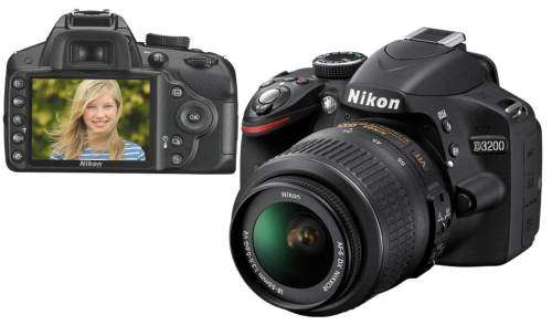 Nikon D3200 DSLR CAME WITH 18-55mm DX LENS PROFESSIONAL CAMERA KIT 24.2 Megapixels+ BAG