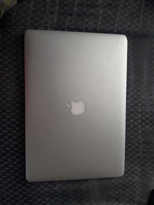 MacBook Pro with Retina display i7  2.2GHz 16 GB Ram 256GB SSD 15" 2015 Model