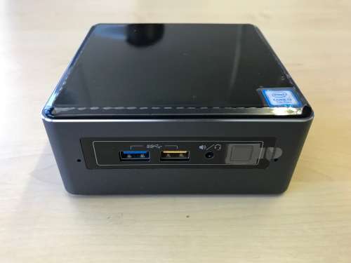 INTEL NUC7I3BNH Core I3 - 3.2GHz 7th GEN 4 GB Ram  500 GB HDD