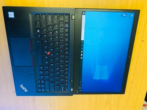 LENOVO ThinkPad T490s i7-8565U 1.99GHz 16GB Ram 512GB SSD 14`` UHD Graphics 620 Touch Screen