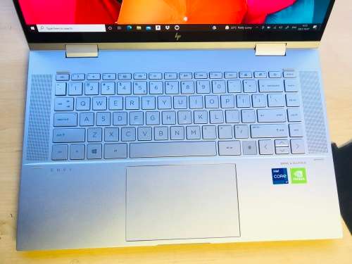 HP ENVY x360 Core  i7-1165G7 2.80GHz 16GB Ram 512GB SSD  15.6` Iris® Xe  + NVIDIA GeForce MX450 GRP