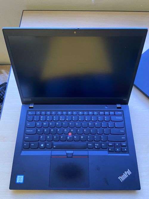 LENOVO Thinkpad T490 i5- 8265U 1,8GHz 8GB Ram 256GB SSD 14` UHD Graphics 620 Screen