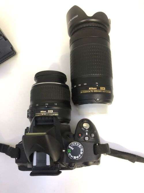 NIKON D3200 DSLR Camera With 2 x Lens and accessories Excellent Condition As new