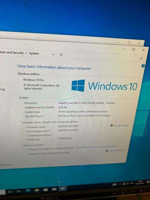 Lenovo V520-15IKL Desktop Tower pc i5-7th gen 8GB Ram 1TB HDD Windows 10
