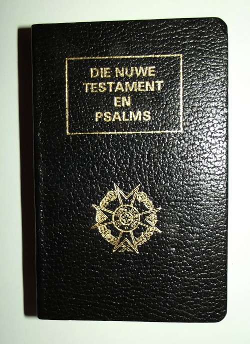 1981 SADF Chaplain Service Afrikaans Pocket Bible