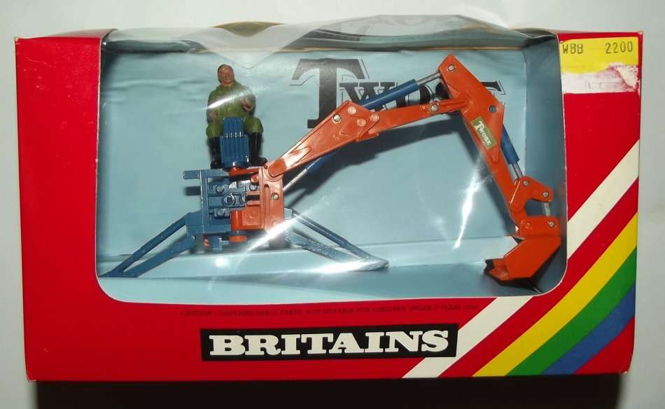 1980 Britains 1:32 Scale 9536 Rear Mounted Digger in Original Box