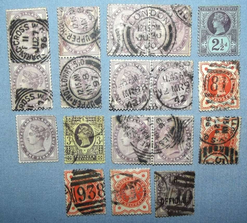 18 Old British Queen Victoria Postage Stamps
