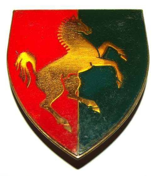 SADF Technical Service Training Centre Gold Type Metal Shoulder Flash