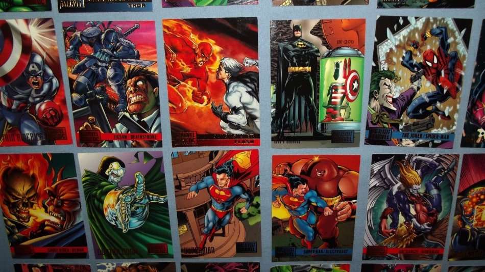 1995 Marvel Comics Versus DC Lot of 28 Base Set Trading Cards