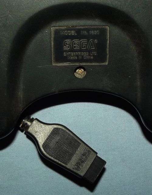 Old SEGA Mega Drive Control Pad Controller