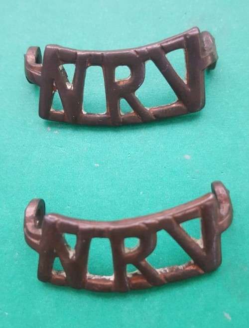 PAIR OF WW2 NATIONAL RESERVE VOLUNTEERS SHOULDER TITLES
