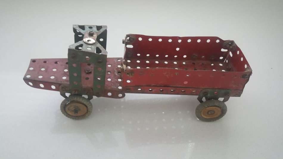 VINTAGE MECANNO TRUCK