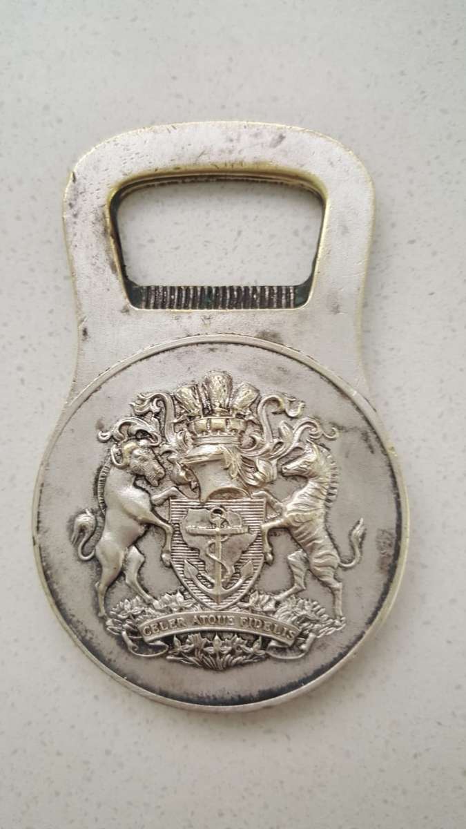 VINTAGE SA MARINE CORPORATION HEAVY METAL BOTTLE OPENER