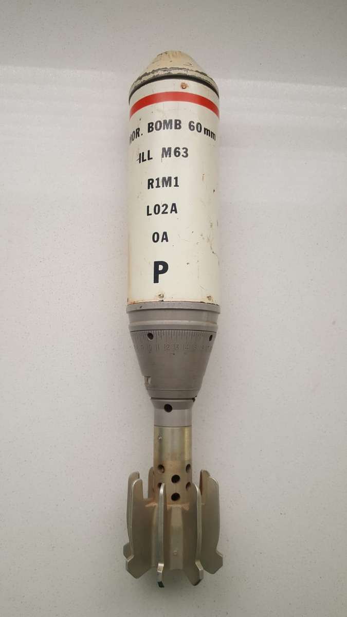 DEACTIVATED 60 MM MORTAR ROUND