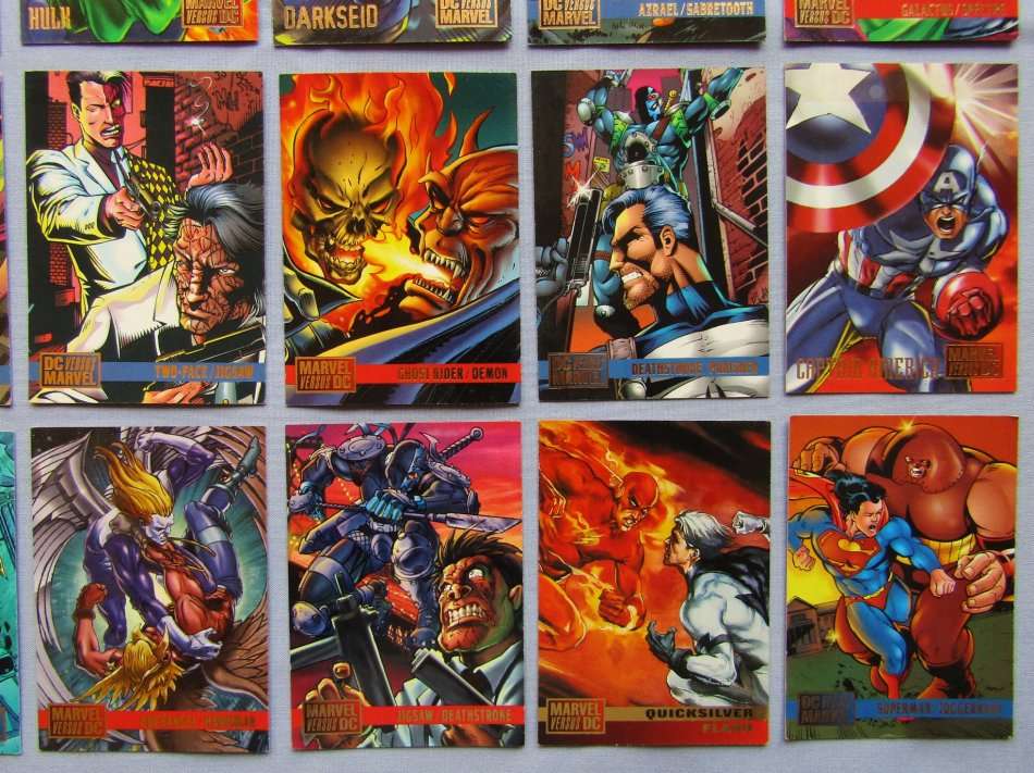 1995 Marvel Comics Versus DC Lot of 30 Base Set Trading Cards