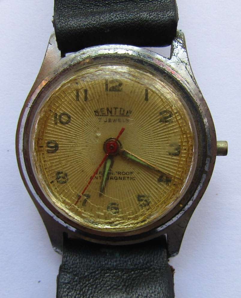 Vintage MENTOR 7 Jewels Waterproof Anti Magnetic Swiss Made Women's Watch