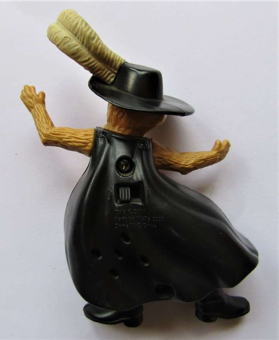 2007 Puss in Boots From Shrek McDonalds Action Figure