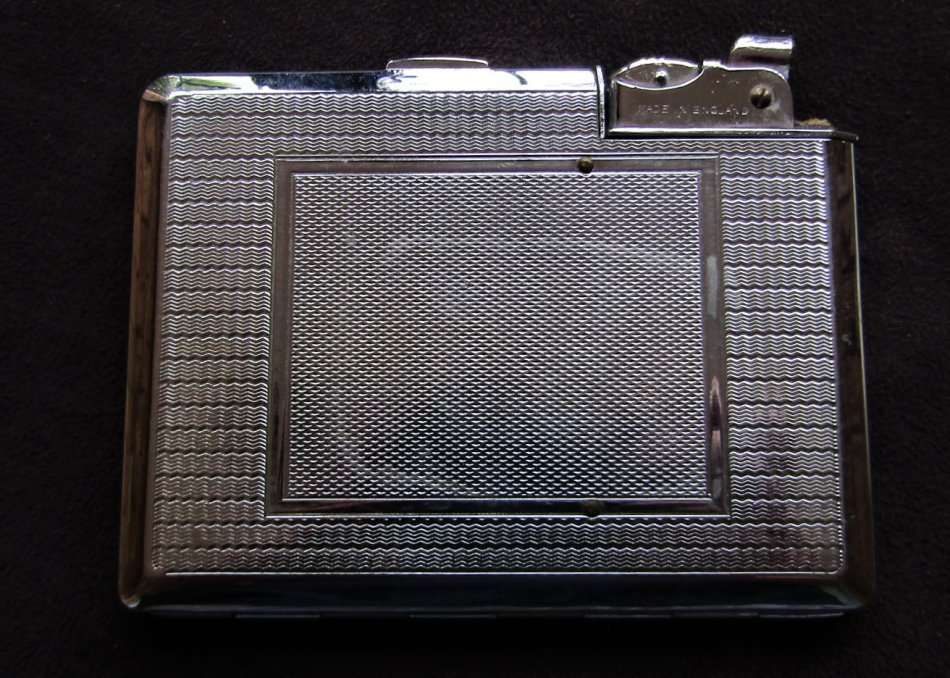 Vintage Kincraft Made in England Cigarette Case With Lighter