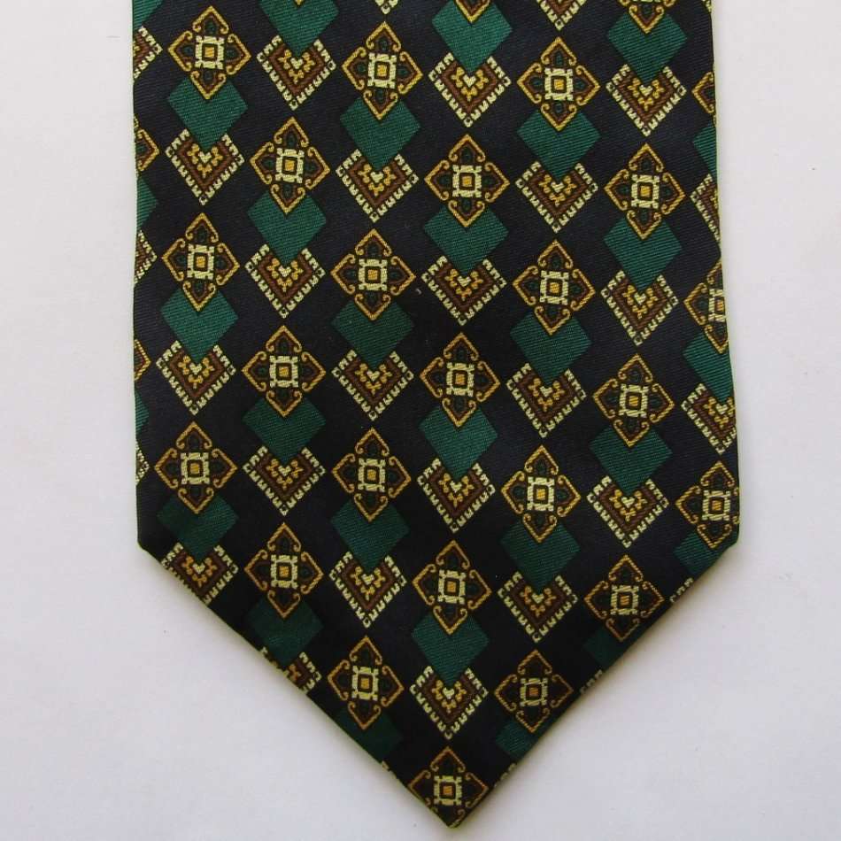 Yves Saint Laurent Designer Silk Neck Tie