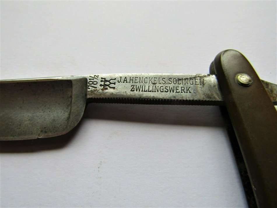 Vintage J.A. Henckels Solingen Germany Zwillingswerk 78 1/2 Straight Razor