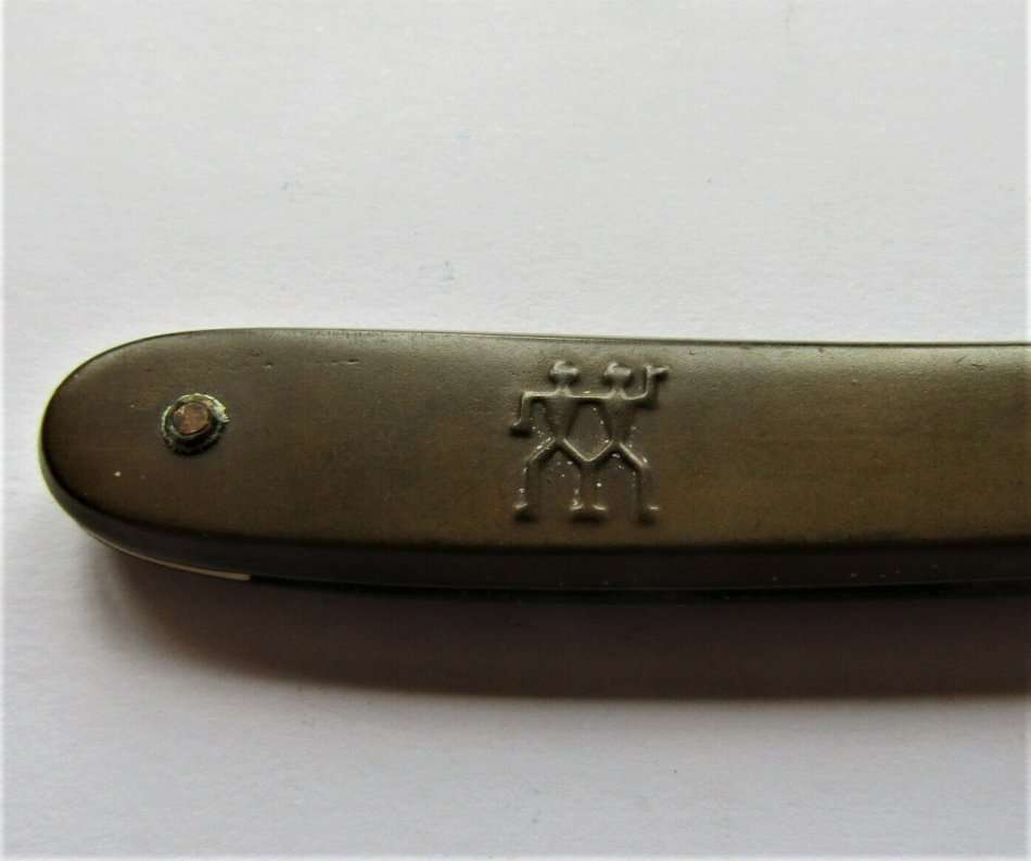 Vintage J.A. Henckels Solingen Germany Zwillingswerk 78 1/2 Straight Razor