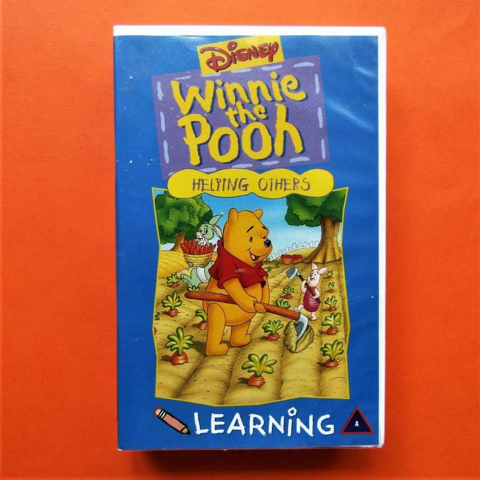 Winnie the Pooh - Helping Others - Disney VHS Tape (1995)