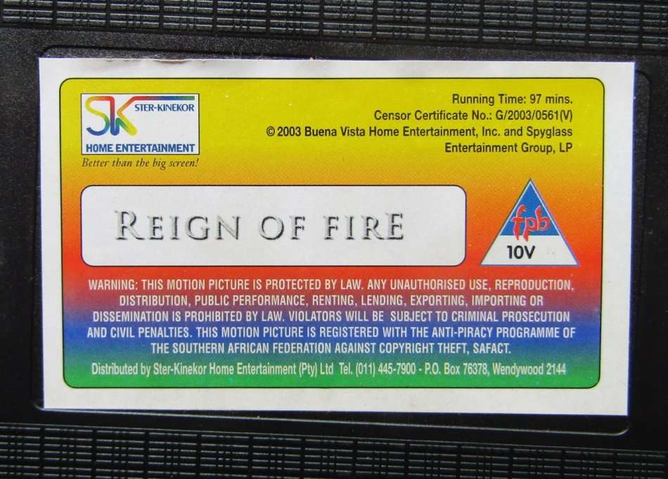 Reign of Fire - Matthew McConaughey - VHS Tape (2003)
