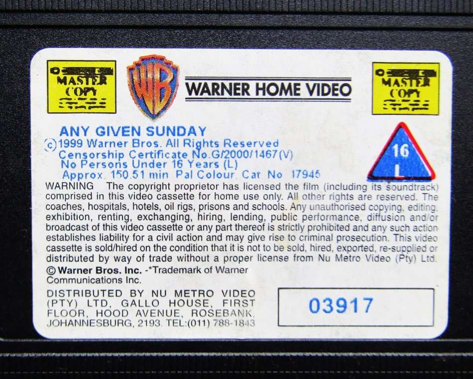 Any Given Sunday - Al Pacino - VHS Tape (1999)