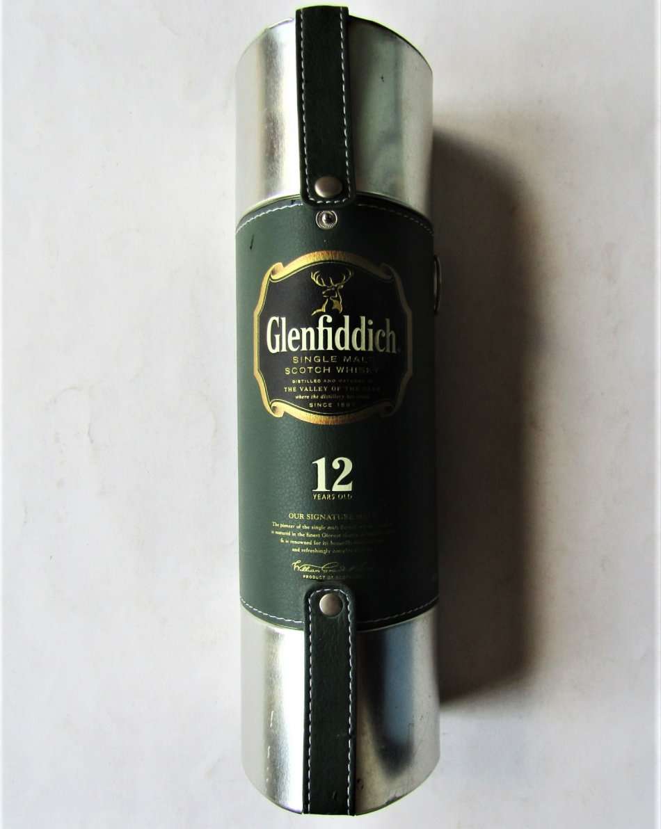 Old Glenfiddich 12 Year Whiskey Bottle Case