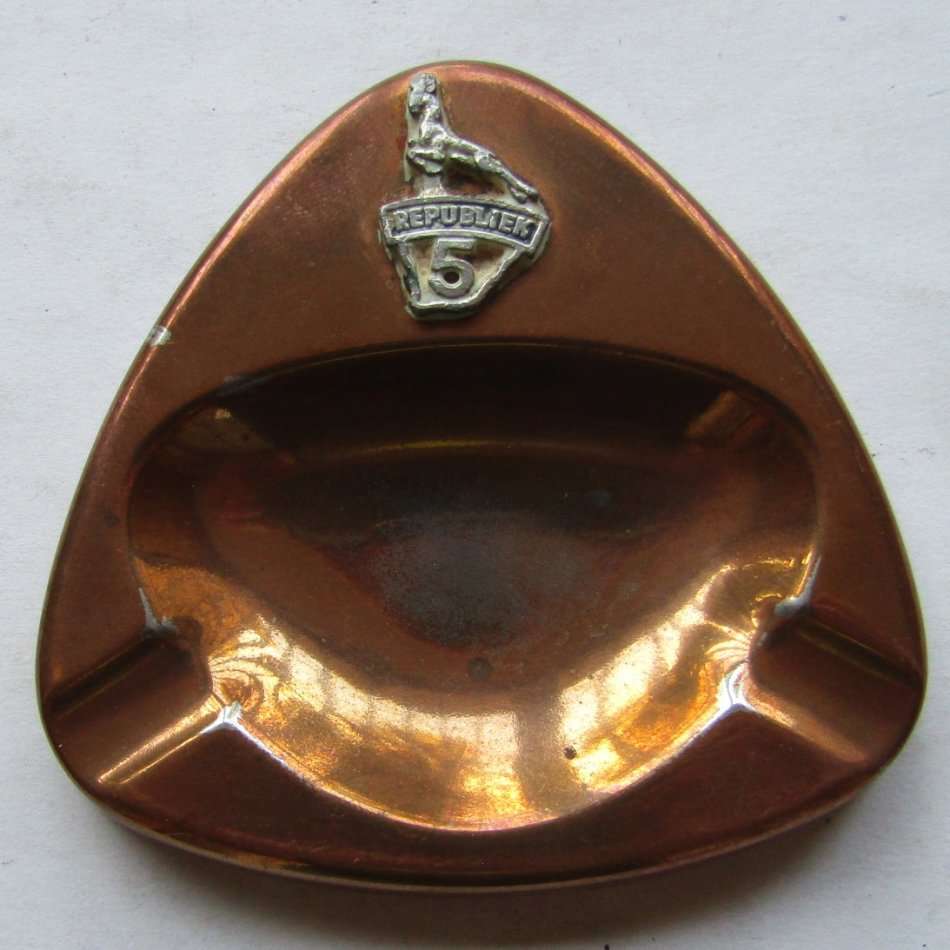 1966 Suid-Afrika 5 Jaar Republiek Metal Ashtray