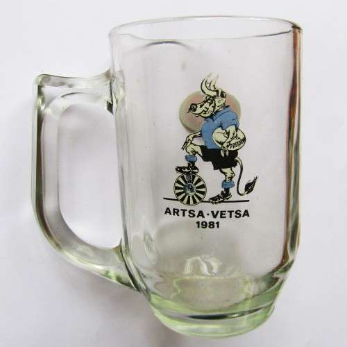 1981 Round Table Pretoria Rugby Mug