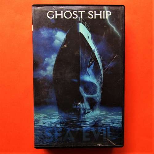 Ghost Ship - Julianna Margulies - Horror VHS Tape (2003)