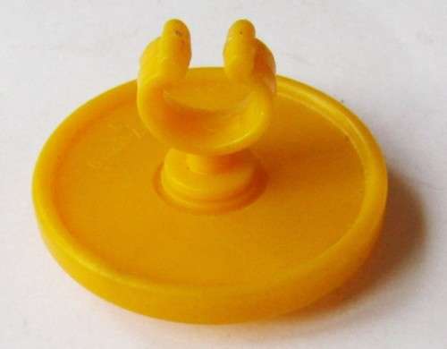 1985 Masters of the Universe - Sy-Klone Shield