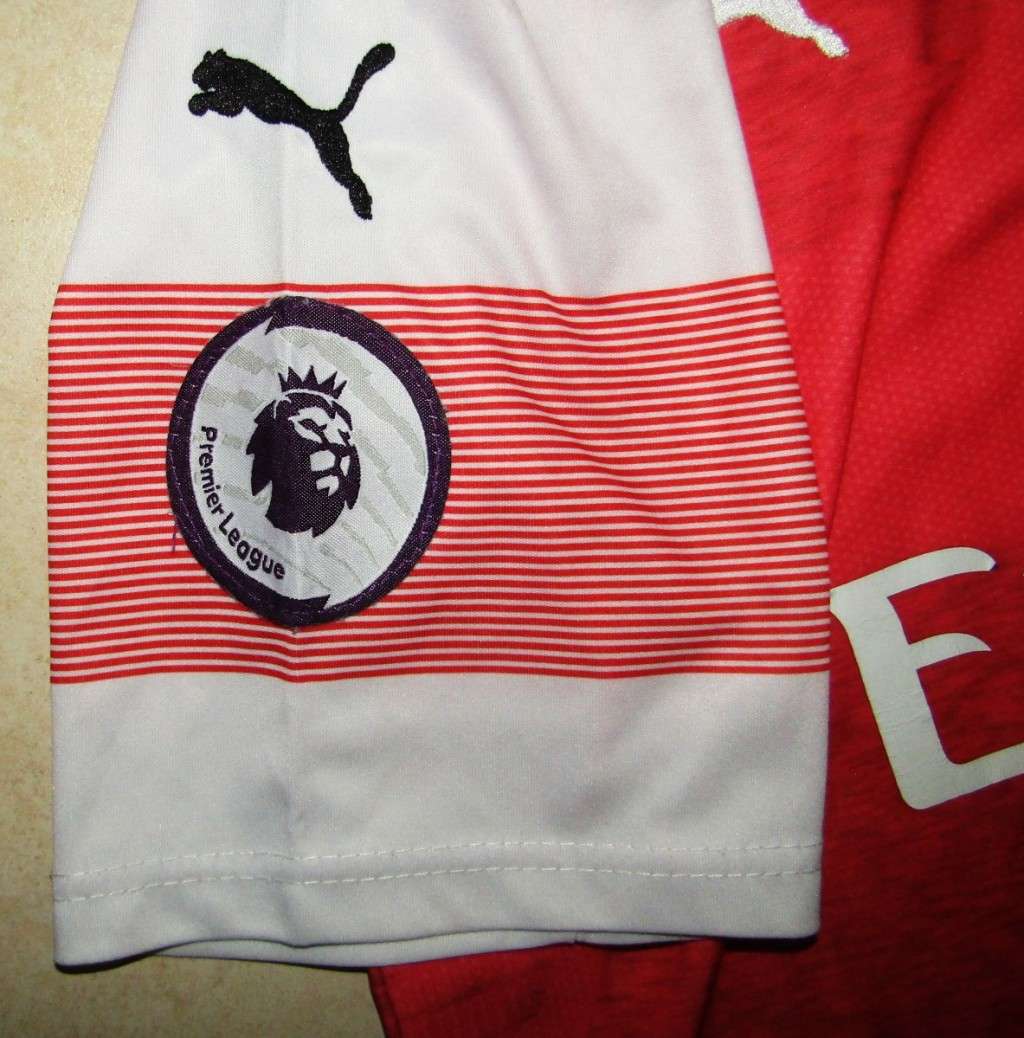 Old Puma Arsenal Football Jersey - Large Size