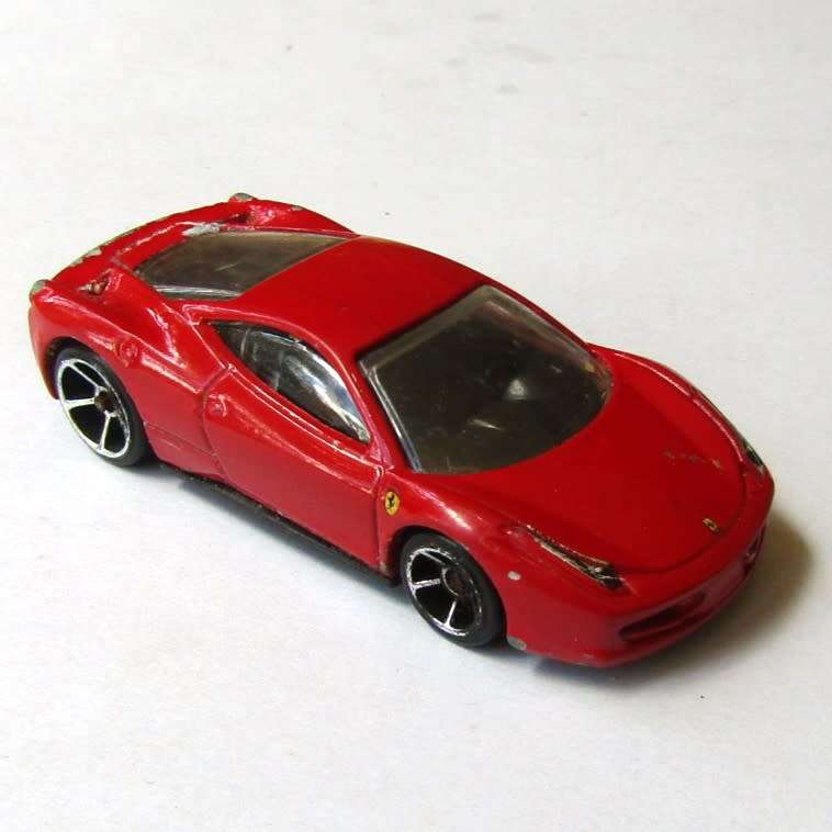 2010 Hot Wheels Ferrari 458 Italia