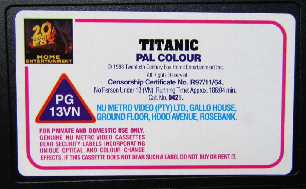 Titanic - Leonardo DiCaprio - Movie VHS Tape (1998)