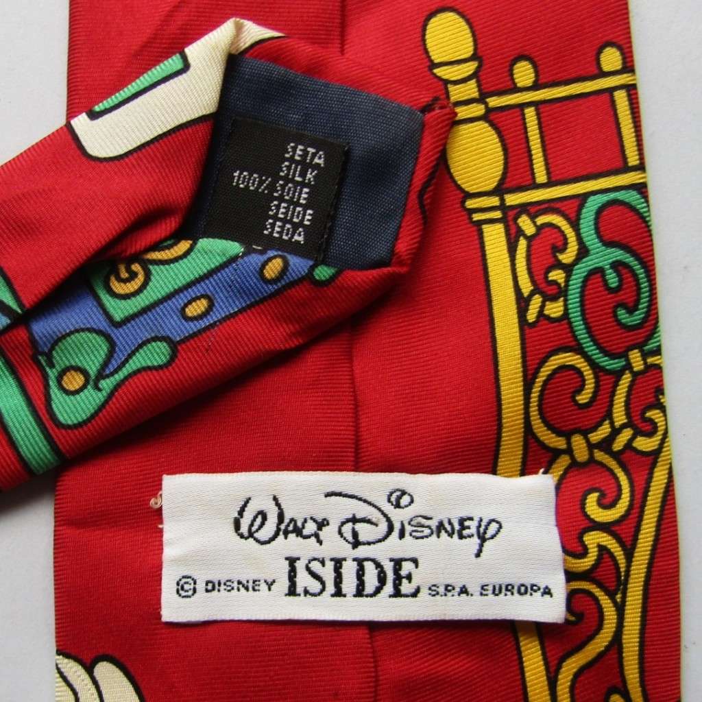 Walt Disney Donald Duck Cartoon Neck Tie