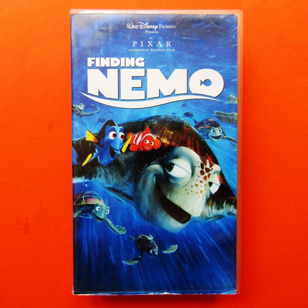 Finding Nemo - Disney Movie VHS Tape (2003)