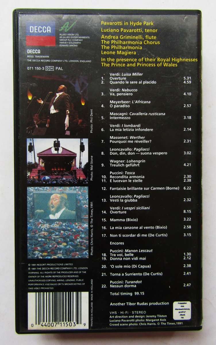 Pavarotti in Hyde Park - VHS Video Tape (1991)